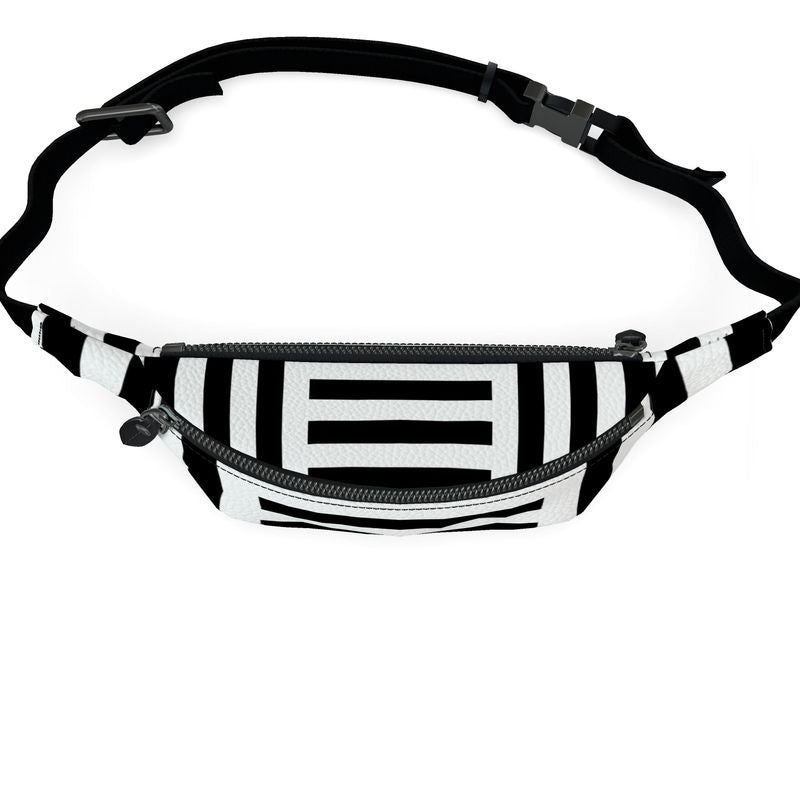 Logo HD Pouch Pack